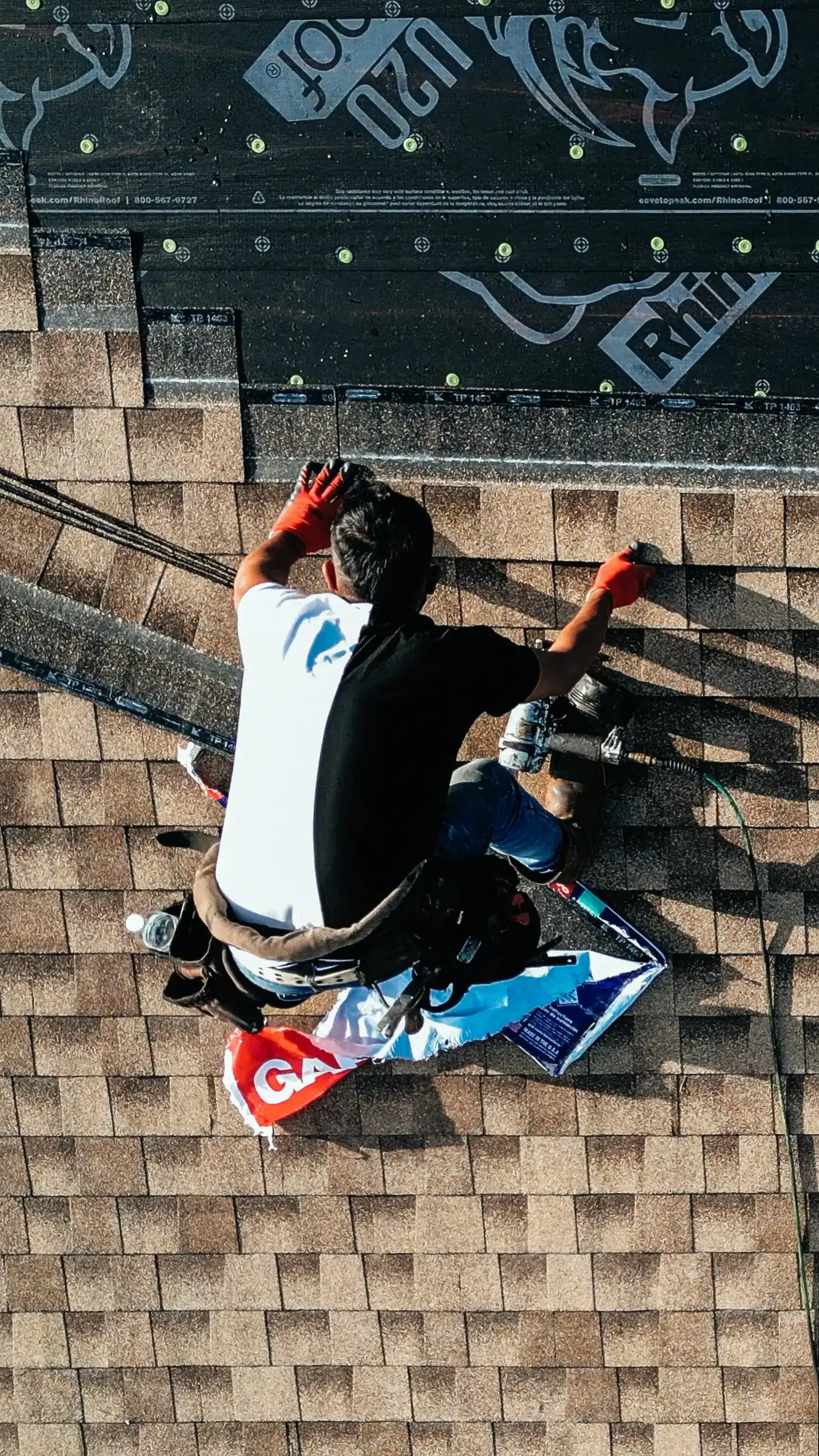 Hogan crew repairing a shingle roof in Hollywood